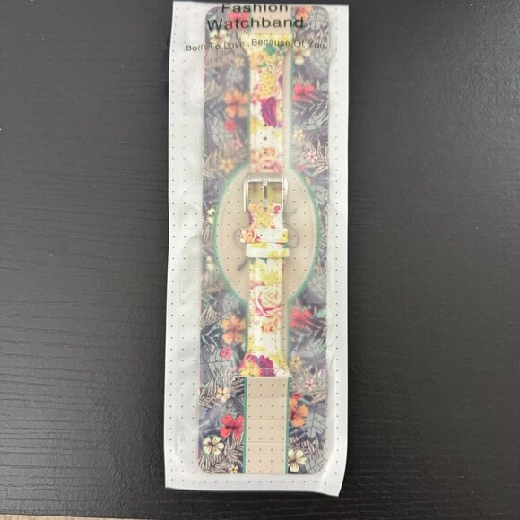 NWT Floral Silicone FitBit Watchband Replacement - Picture 1 of 1